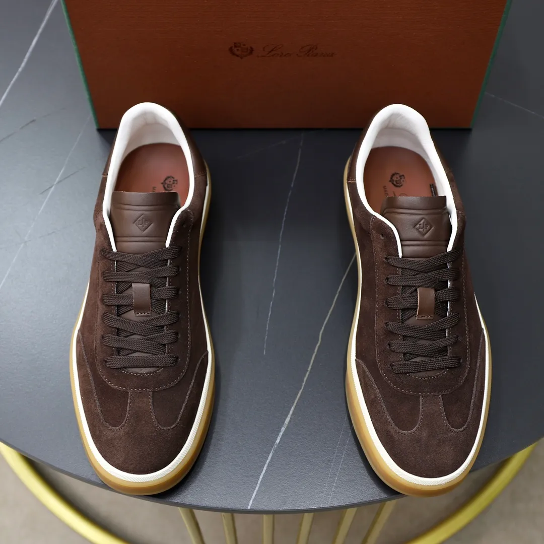 Men's Men's Shoes💰540💰••New Products•• LoroPian*_Noyo-Pianya New men's casual moral training sneakers, LP lace-up casual shoes!  Made of original imported soft cowhide and suede fabric, it highlights the sporty style. The heel is decorated with logo embossing and the original molding. The raw rubber translucent sole combined with the color welt adds a sense of modernity to the shoe. The shoe is overall refreshing and easy to match with style. It has a full cowhide lining for the feet. The original box packaging at the counter comes with wooden balls and a dust bag! Size: 38-44 (.45 customized)
